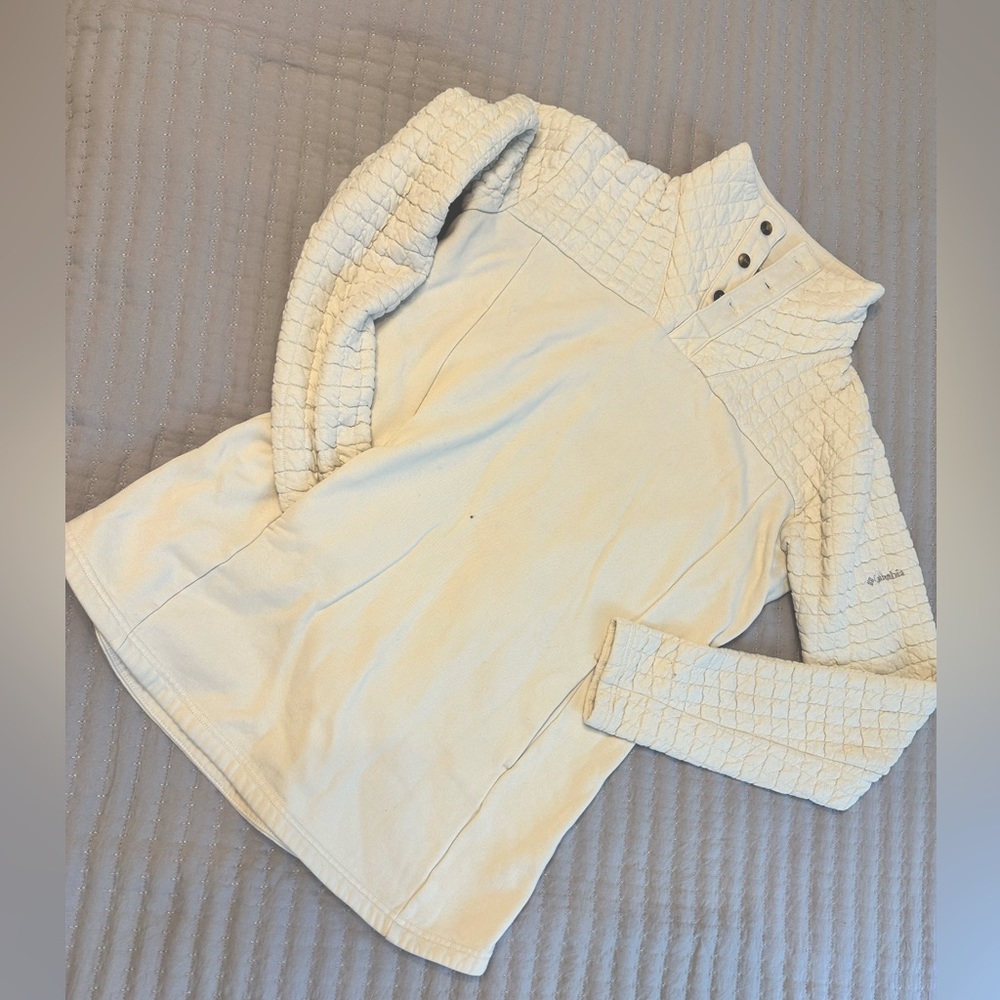 Columbia Quilted pullover